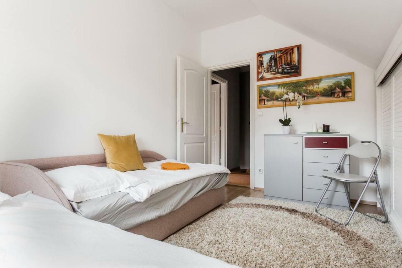 Luca Holiday House Будаорш Экстерьер фото